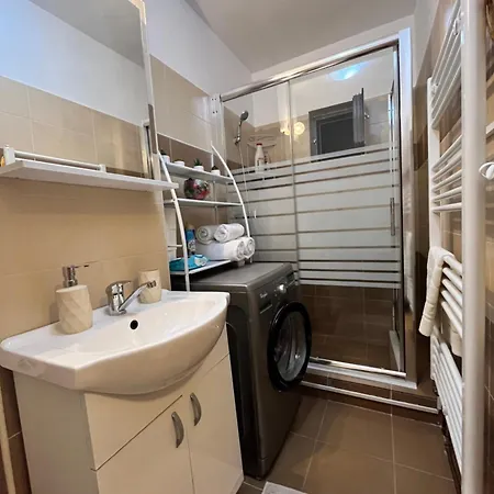 Apartment Carla Brasov